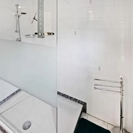 Ferienwohnung Gross Nemerow * Gross Nemerow